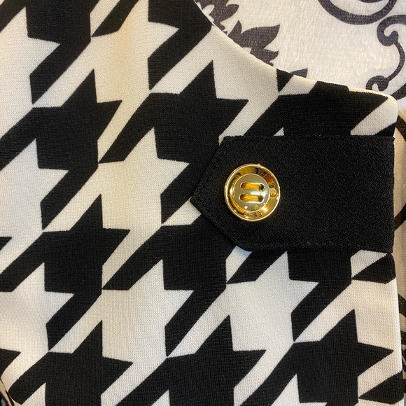 Dressbarn Size 10 Houndstooth Cropped 3/4 Sleeve Open Jacket with Gold Buttons - Picture 6 of 13